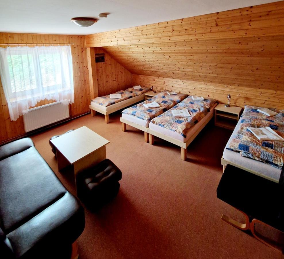 Hostinec U Reky Hotel Ostravice Kültér fotó