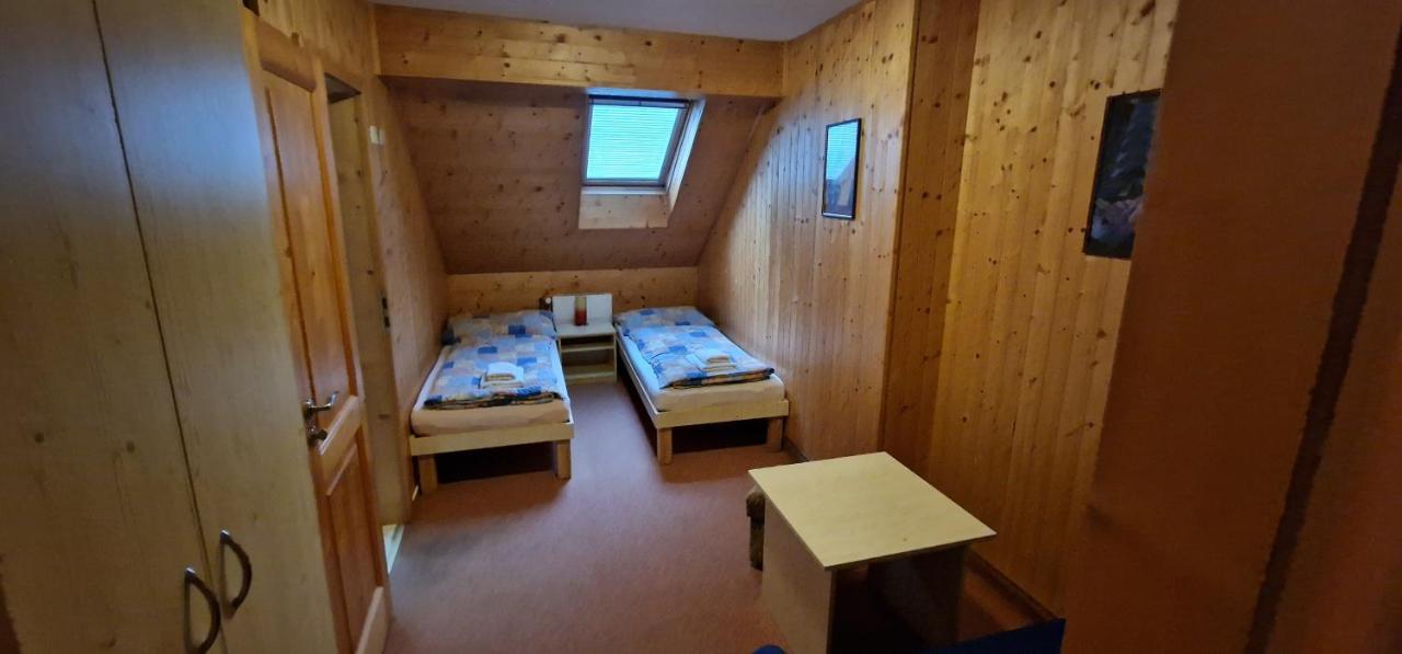 Hostinec U Reky Hotel Ostravice Kültér fotó