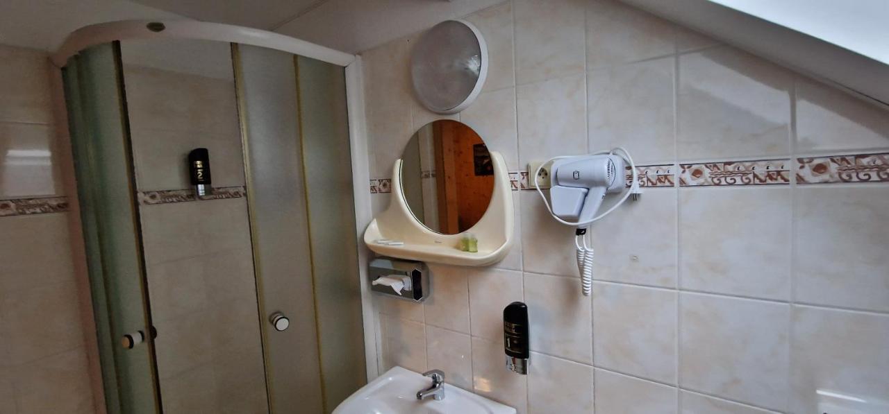 Hostinec U Reky Hotel Ostravice Kültér fotó