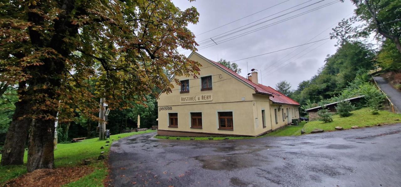 Hostinec U Reky Hotel Ostravice Kültér fotó